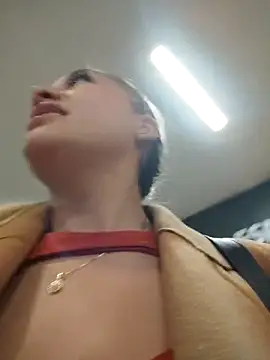 alana_69's cam snapshot