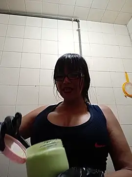 kelly_squirting's cam snapshot