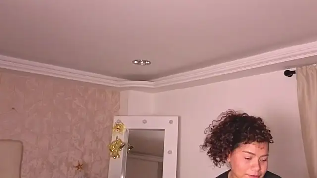 loly_marce's cam snapshot