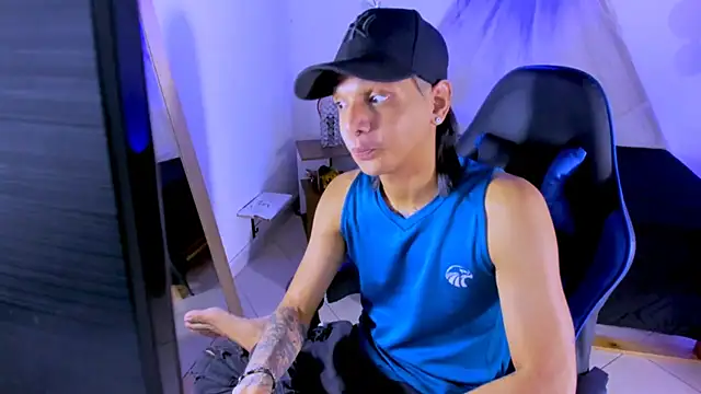 Brand_habes's cam snapshot