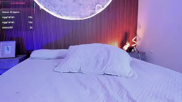 VictoriaMonroee_ live sex cam