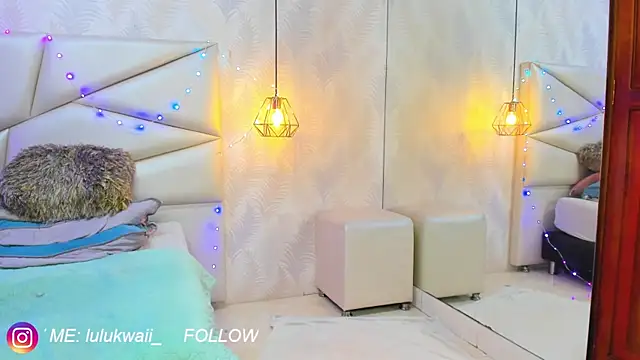 lulukawai16's cam snapshot