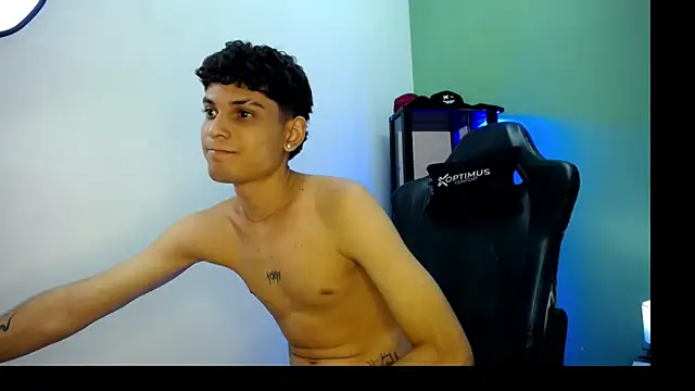 dilan_hott_'s cam snapshot