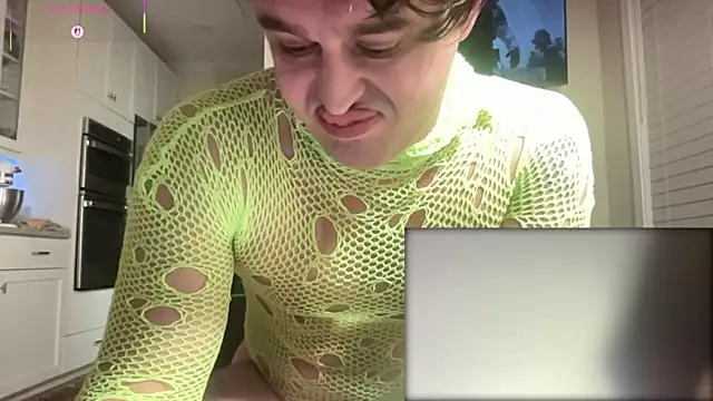 andrenoma427's cam snapshot