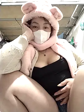 Lucky_cutee's cam snapshot