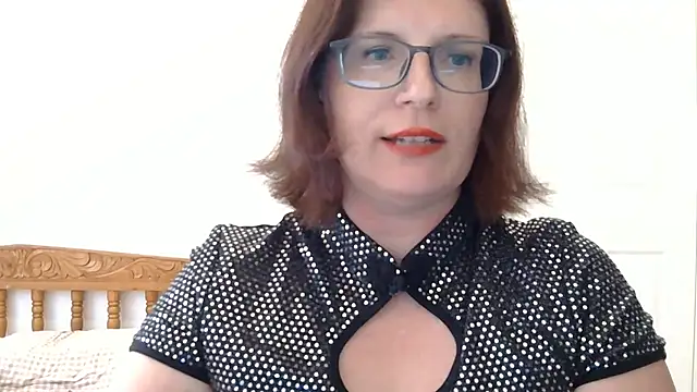 Domina_Tasselina_Goddess's cam snapshot