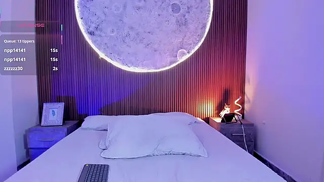 VictoriaMonroee_ live sex cam