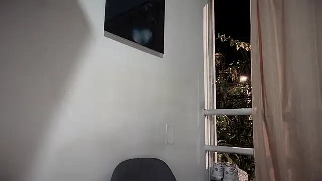 romeolovedark live sex cam