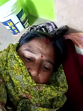 Quin_love143's cam snapshot