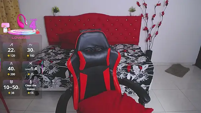 nicol_ross19's cam snapshot