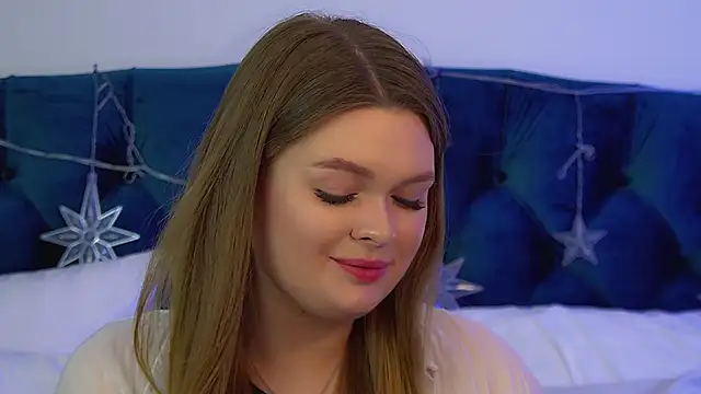 CrystalLyons's cam snapshot