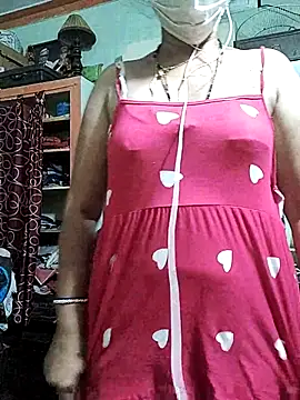 bhavyasri_55's cam snapshot