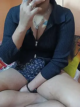 Kavya_Baby's cam snapshot