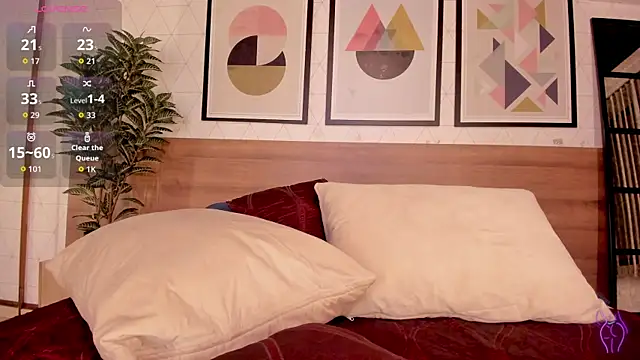 LunaRuso's cam snapshot