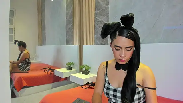 PamelaRed_'s cam snapshot