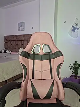 heyshaa's cam snapshot