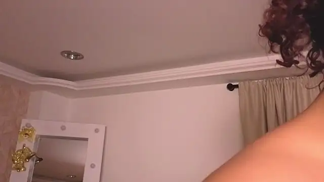 loly_marce's cam snapshot