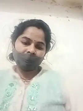 JULEE-740's cam snapshot