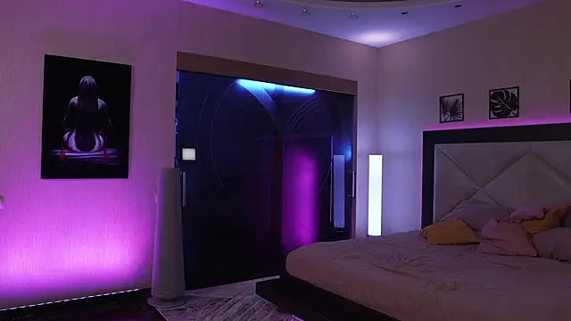 GirlGogo's cam snapshot