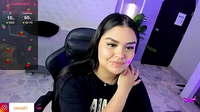 martinasaez's cam snapshot