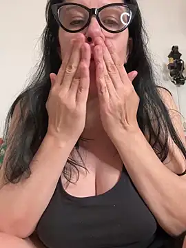 THESWEETBRUNETTE live sex cam