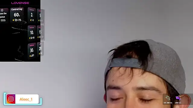 Aleecandrews live sex cam
