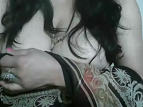 rehana_housewife live sex cam