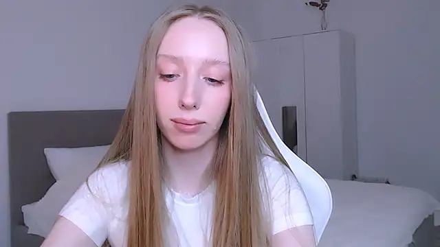 Luna_insniity's cam snapshot