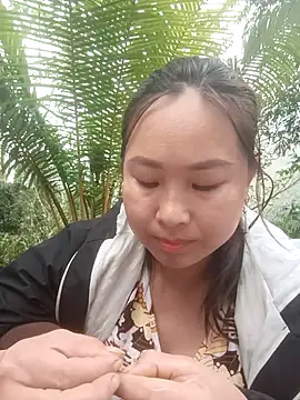 suki-lady's cam snapshot