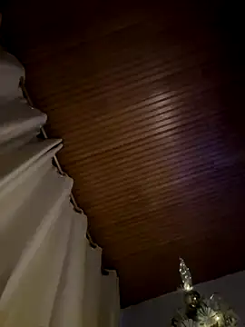 AgathaGeorgiou live sex cam