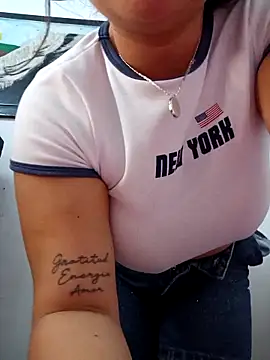 VioletSexy's cam snapshot