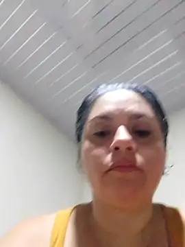 sexysubMila's cam snapshot