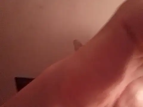 OioiJajaTJStrongKutasen's cam snapshot