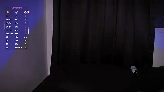 AramJoness live sex cam