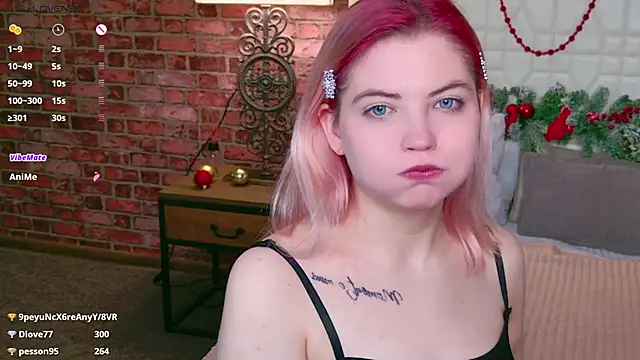 Lisa_Adam's cam snapshot