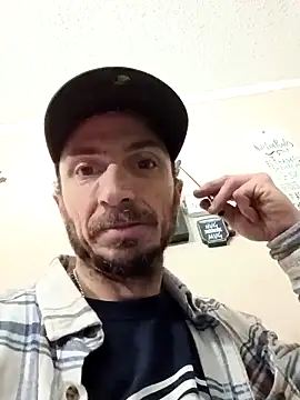 Mrluckstick's cam snapshot