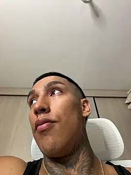 sendfer live sex cam