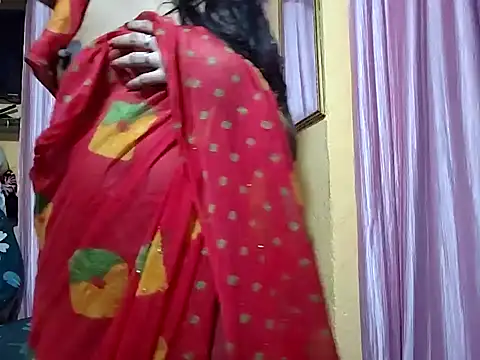 poojaxxx65 live sex cam