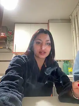 Noeliagglow live sex cam