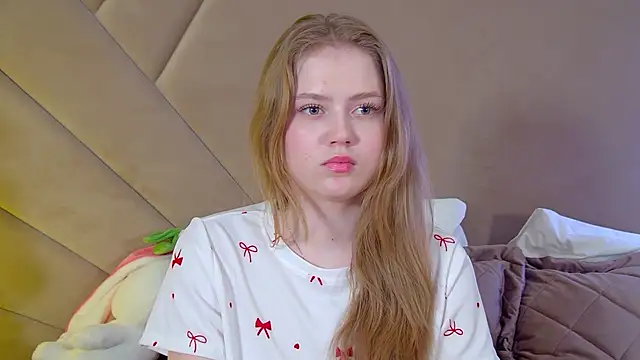 SelinSwarovski live sex cam