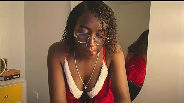 Qeen_blackk's cam snapshot