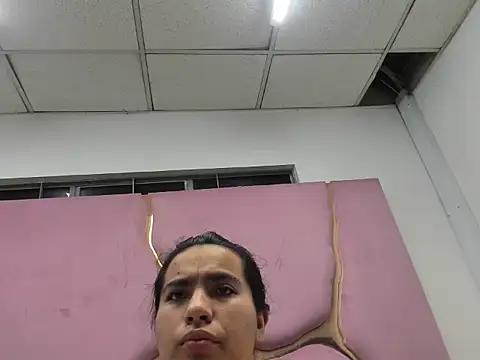 ZoeEclipse's cam snapshot