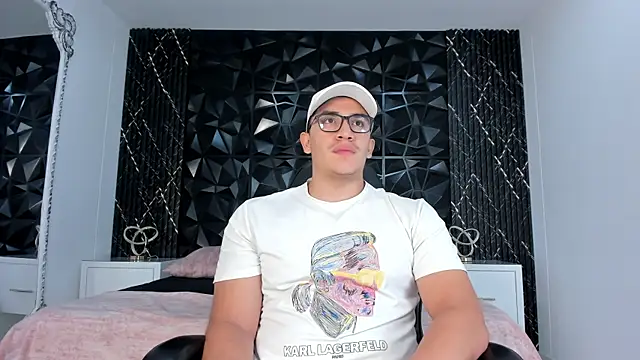 JeffDaltton live sex cam