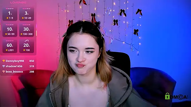 liana_kisses live sex cam