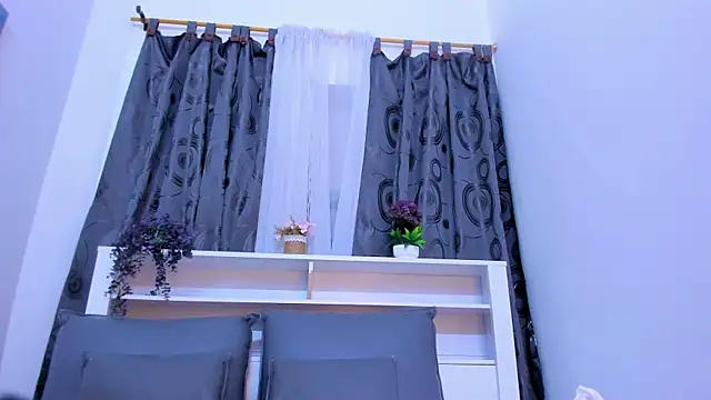 Mistt_Mia's cam snapshot