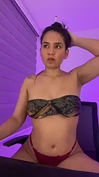 cinnamon_rosa live sex cam