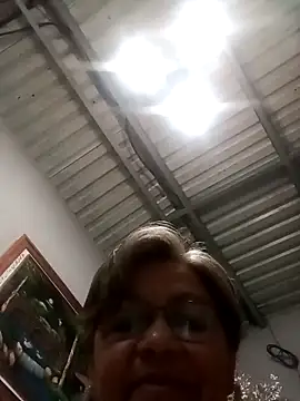 Madrastrahot69 live sex cam