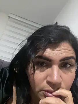 sophie-honey's cam snapshot