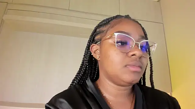 tamaraa_smiith live sex cam