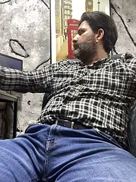 Maxi_thebig_daddy live sex cam